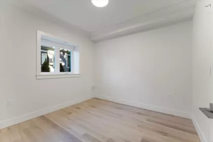 Entry Foyer Photo of 2229 W 16th Avenue, Vancouver, BC