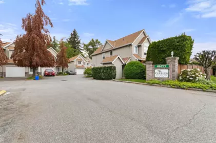 Garden / Landscaping Photo of 8 46277 Cessna Drive, Chilliwack, BC