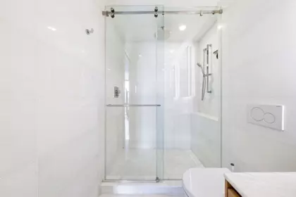 Laundry Room Photo of 1403 1171 Jervis Street, Vancouver, BC