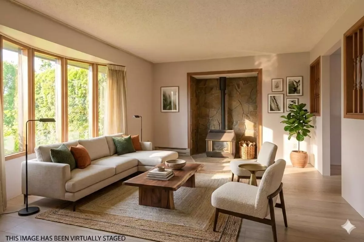 Living Room Photo of 27591 31a Avenue, Langley, BC