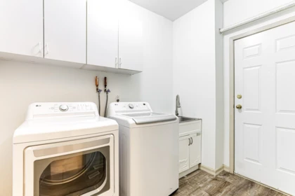 Loft / Bonus Room Photo of 17079 57 Avenue, Surrey, BC