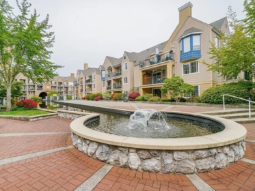 Hot Tub / Spa Photo of 406 5556 14 Avenue, Delta, BC