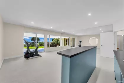 Hot Tub / Spa Photo of 1407 Bramwell Road, West Vancouver, BC