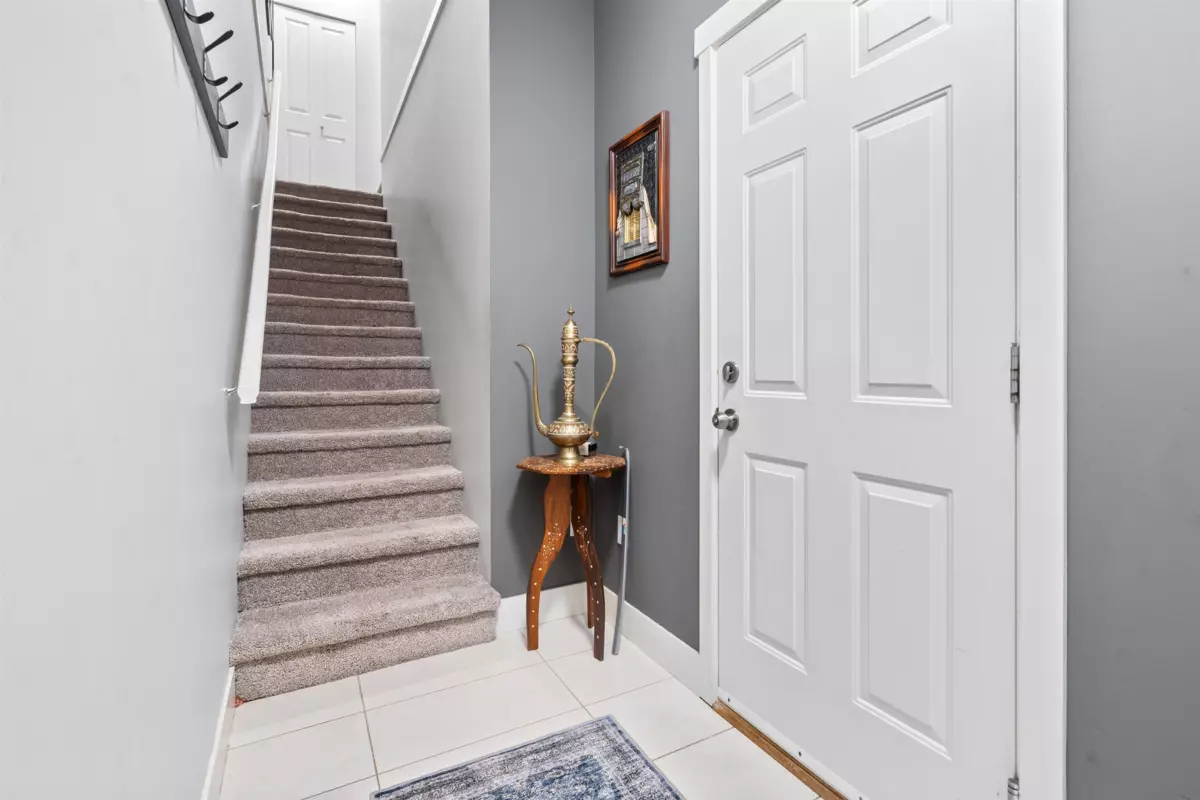 Family Room Photo of 3 20326 68 Avenue, Langley, BC
