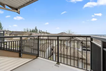 Loft / Bonus Room Photo of 3 20326 68 Avenue, Langley, BC