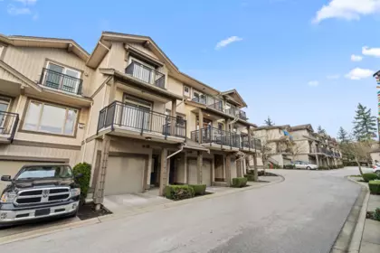 Outdoor Deck Photo of 3 20326 68 Avenue, Langley, BC