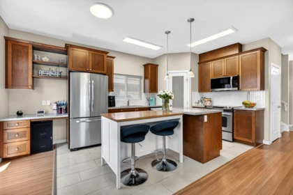 Breakfast Nook Photo of 10131 241a Street, Maple Ridge, BC