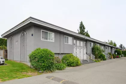 Garden / Landscaping Photo of 2 33900 Mayfair Avenue, Abbotsford, BC
