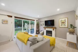 2 33900 Mayfair Avenue, Abbotsford, BC