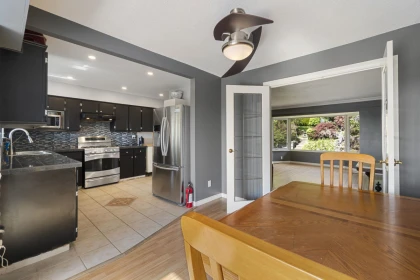Kitchen Island Photo of 1447 Columbia Avenue, Port Coquitlam, BC