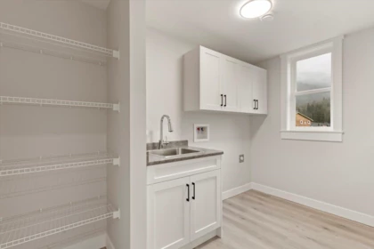 Walk-In Closet Photo of 2 52845 Lilac Lane, Rosedale, BC
