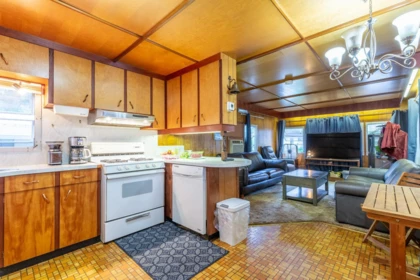 Breakfast Nook Photo of 55 21163 Lougheed Highway, Maple Ridge, BC