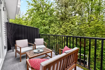 Office / Den Photo of 12 19299 64 Avenue, Surrey, BC