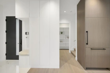 Primary Bathroom Photo of 2 4023 W 18th Avenue, Vancouver, BC