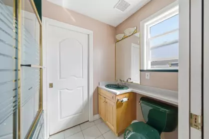Laundry Room Photo of 7962 Victoria Drive, Vancouver, BC