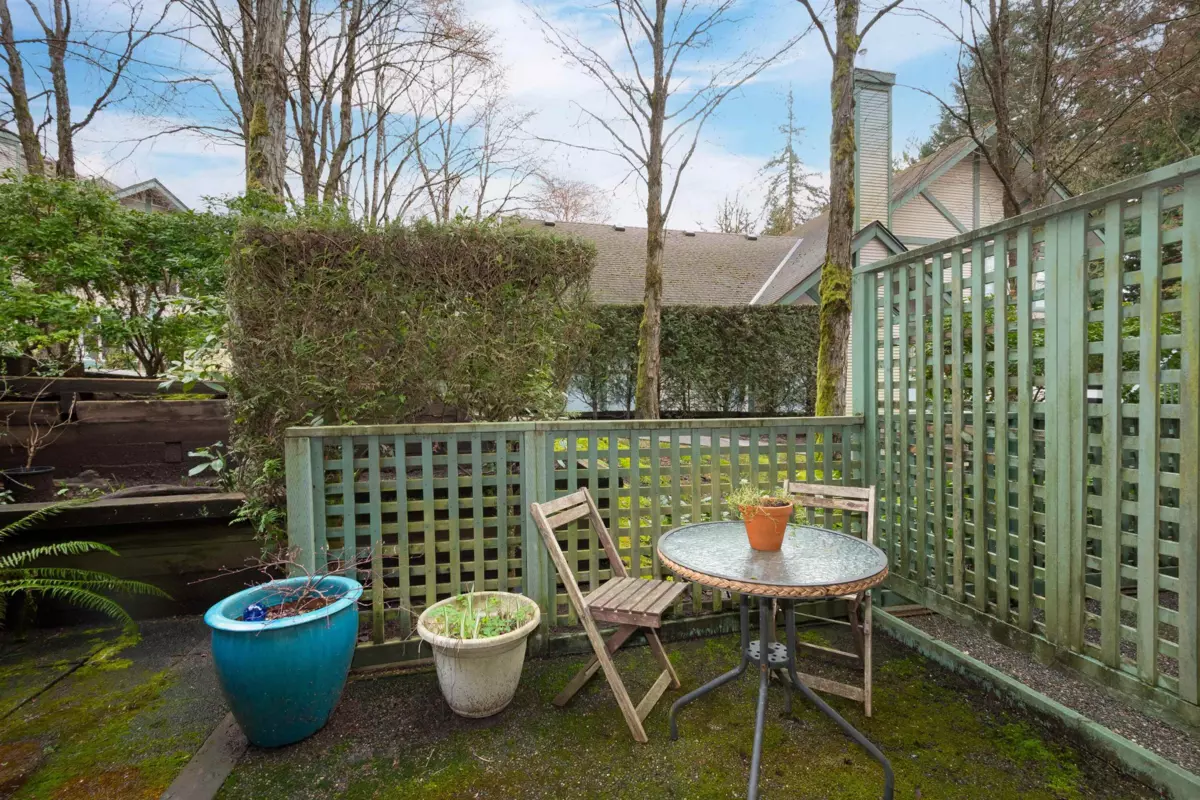 Family Room Photo of 20 65 Foxwood Drive, Port Moody, BC