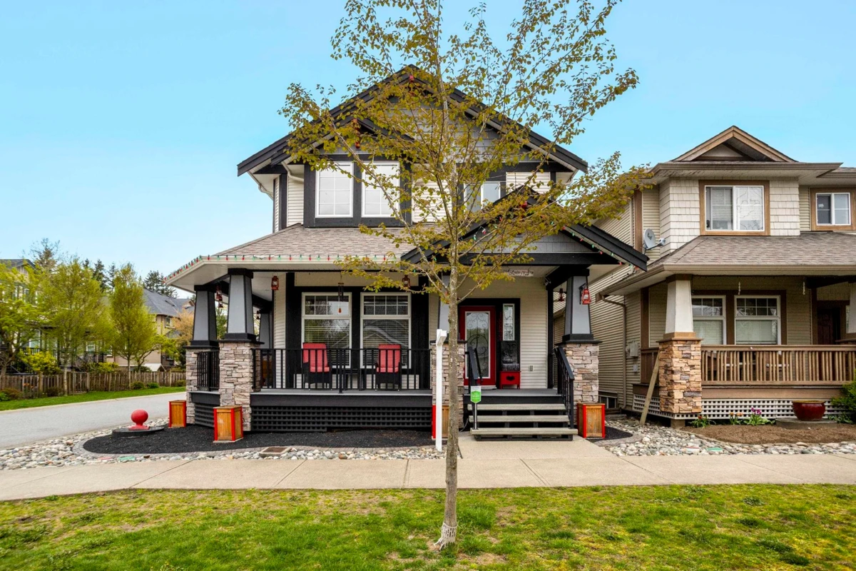 Exterior Rear Photo of 18831 71 Avenue, Surrey, BC