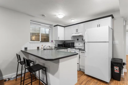 Hot Tub / Spa Photo of 18831 71 Avenue, Surrey, BC