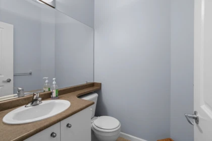 Walk-In Closet Photo of 18831 71 Avenue, Surrey, BC