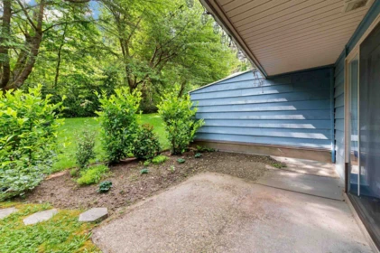 Hot Tub / Spa Photo of 128 Brookside Drive, Port Moody, BC