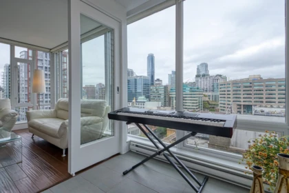 Mudroom Photo of 1104 565 Smithe Street, Vancouver, BC