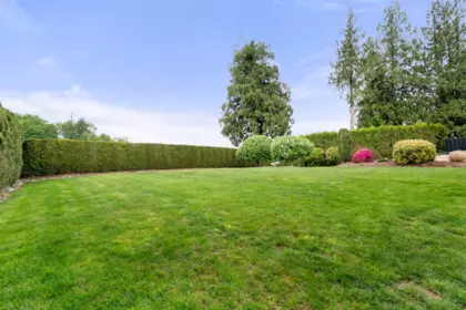 Garden / Landscaping Photo of 10087 Imperial Street, Chilliwack, BC