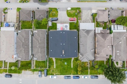 Neighborhood Park Photo Near 5391 - 5393 Norfolk Street, Burnaby, BC