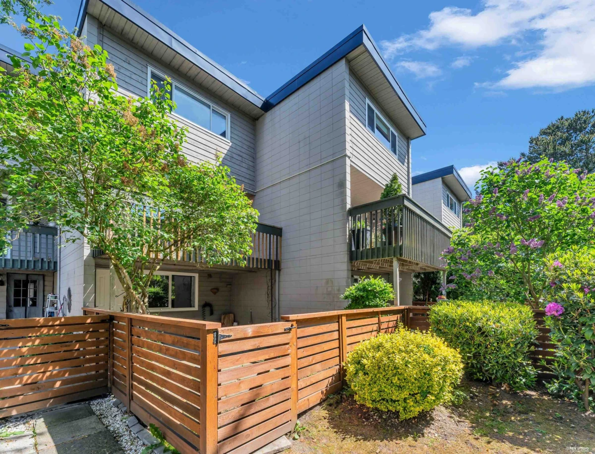 Exterior Rear Photo of 4 4907 57a Street, Delta, BC