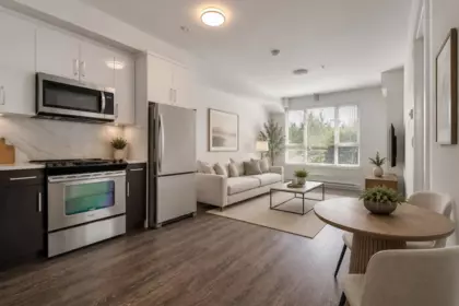 214 9983 E Barnston Drive, Surrey, BC, Surrey — Apartment/Condo for sale