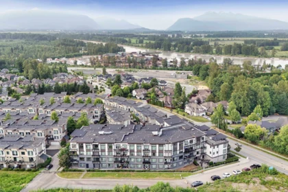 Outdoor Patio Photo of 214 9983 E Barnston Drive, Surrey, BC