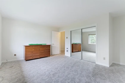 Primary Bathroom Photo of 325 22611 116 Avenue, Maple Ridge, BC