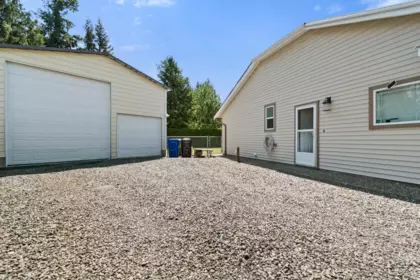 46118 Downes Avenue, Chilliwack, BC, Chilliwack — Single Family Residence for sale