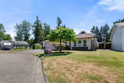 46118 Downes Avenue, Chilliwack, BC, Chilliwack — Single Family Residence for sale