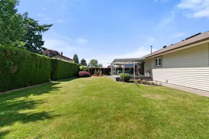 Pantry Photo of 46118 Downes Avenue, Chilliwack, BC