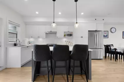 Kitchen Photo of 11 32970 TUNBRIDGE AVENUE, Mission BC V2V 0J9