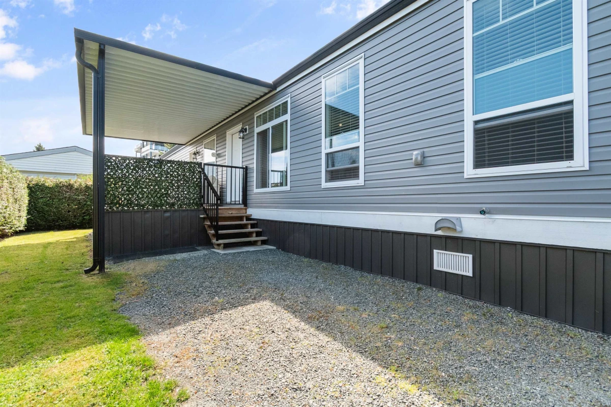 Family Room Photo of 25 6035 Vedder Road, Chilliwack, BC