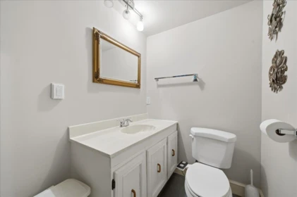 Hot Tub / Spa Photo of 488 Glenbrook Street, New Westminster, BC