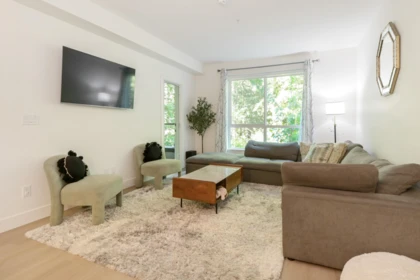 204 3480 146a Street, Surrey, BC, Surrey — Apartment/Condo for sale