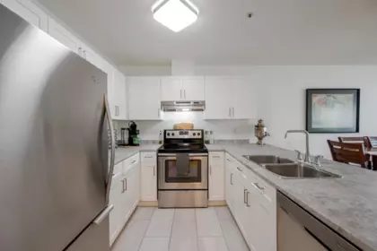 416 1220 Lasalle Place, Coquitlam, BC, Coquitlam — Apartment/Condo for sale
