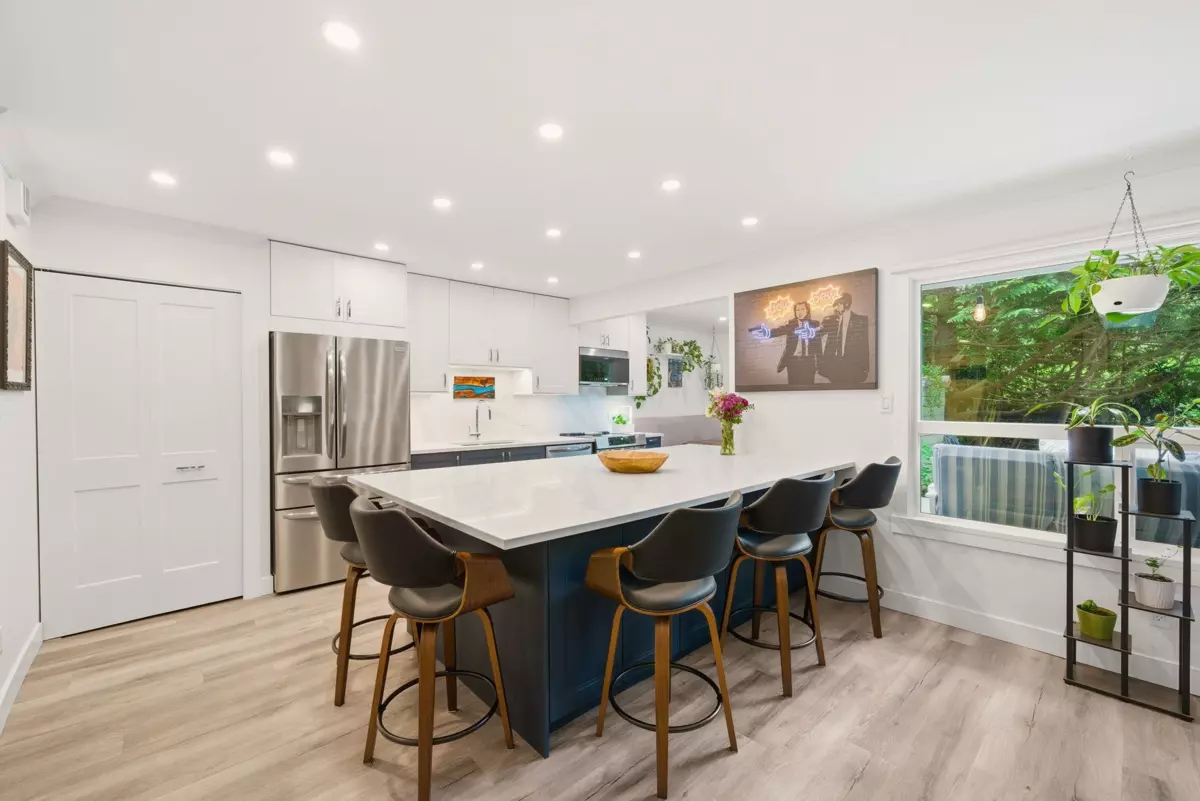 Family Room Photo of 4 9151 Forest Grove Drive, Burnaby, BC