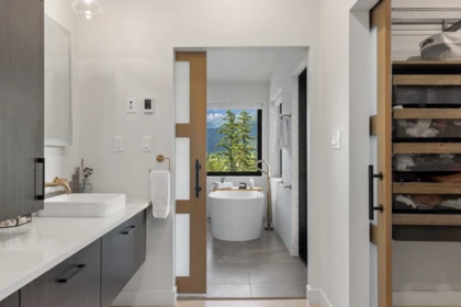 Basement Recreation Room Photo of 1305 Eagle Drive, Pemberton, BC