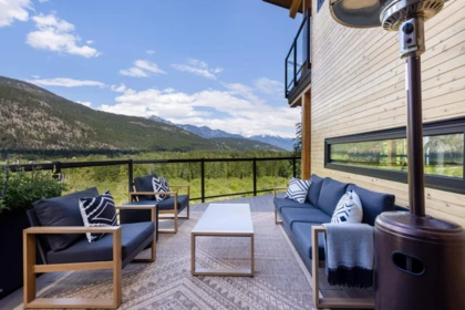Breakfast Nook Photo of 1305 Eagle Drive, Pemberton, BC