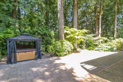 Hot Tub / Spa Photo of 23951 58a Place, Langley, BC
