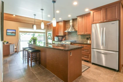 Kitchen Photo of 23951 58a Place, Langley, BC
