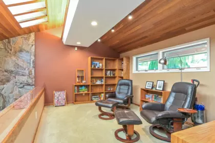 Walk-In Closet Photo of 23951 58a Place, Langley, BC