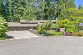 23951 58a Place, Langley, BC