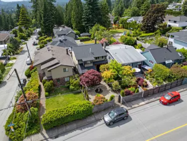 Outdoor Kitchen Photo of 3821 Lonsdale Avenue, North Vancouver, BC