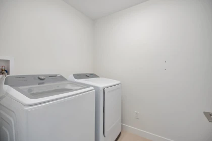 Laundry Room Photo of 20326 82b Avenue, Langley, BC