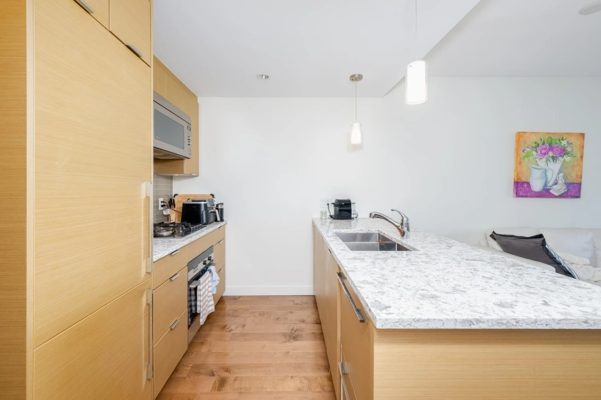 Dining Area Photo of 309 4083 Cambie Street, Vancouver, BC