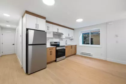 Aerial View of 1 6107 PATRICK STREET, Burnaby BC V5J 3B8